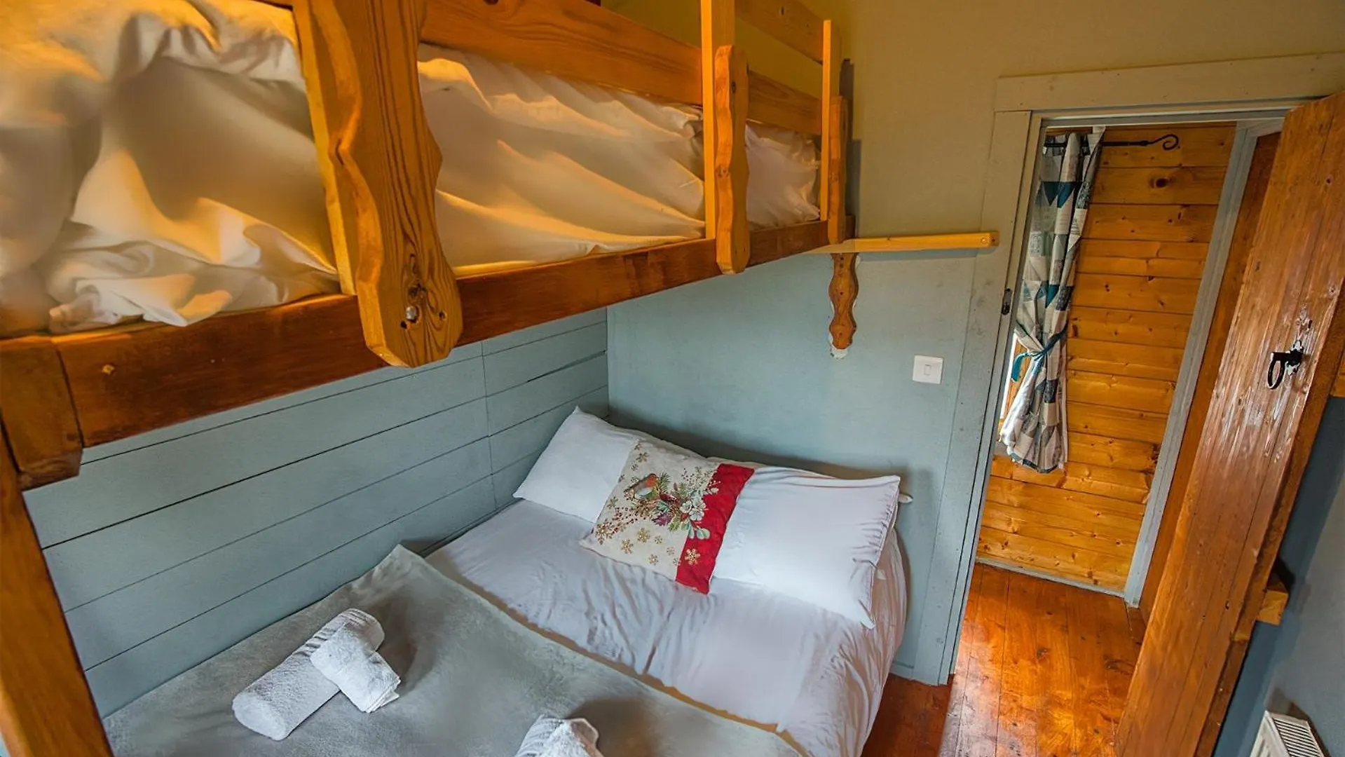 Red Robin Nest Apartment Galway Ireland